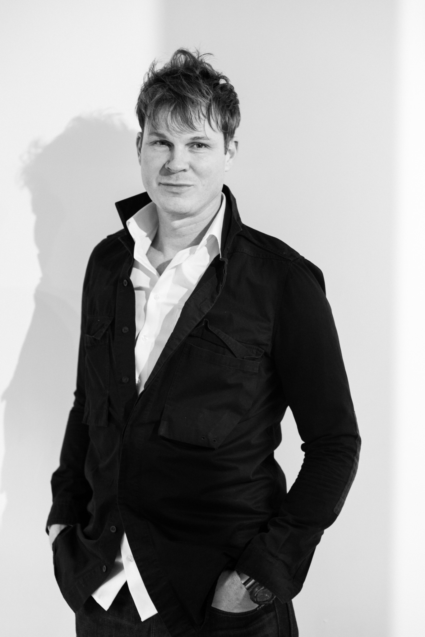Gertjan Meijer, Founder of ARTEQUE — commercial art consultancy and production partner